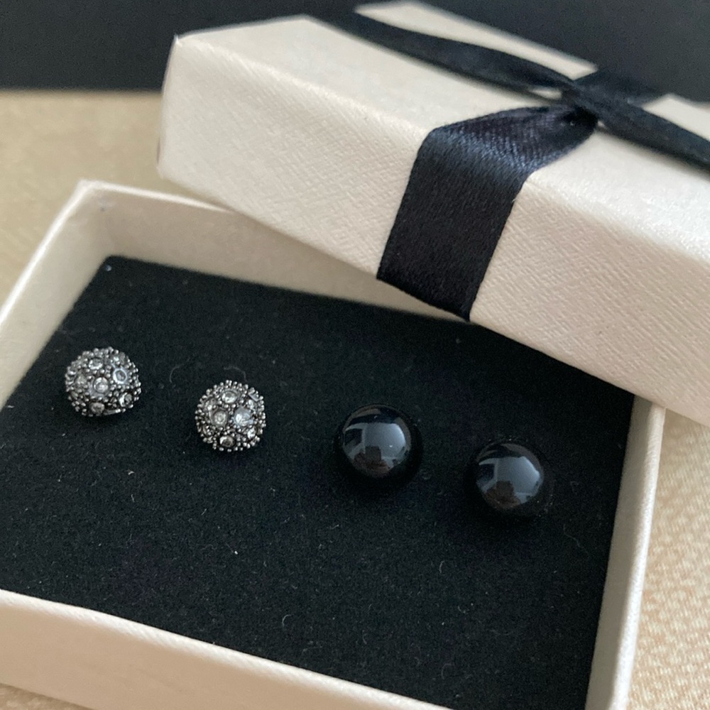 Avon Pernella Black Ball & Dark Silver Rhinestone Stud Earrings Gift Set Classic